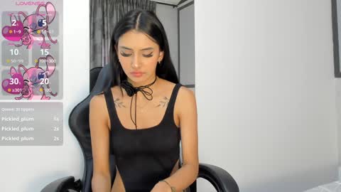  Violet  online show from 01-31-25, 06:25