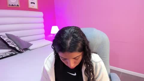 violet_sinclair online show from 04-15-26, 11:17