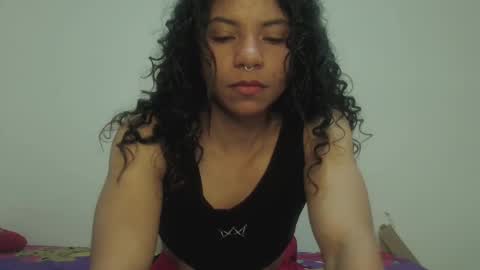 Snapshot of violet_smmithh chatting on 02-25-25, 10:18 Violet online show from 02-25-25, 10:18
