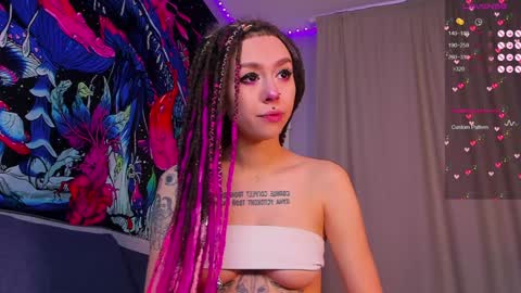 Violet online show from 02-07-25, 06:56