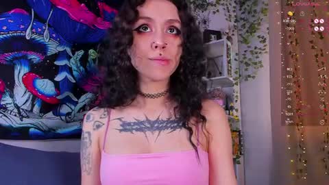 Violet online show from 06-15-26, 04:36
