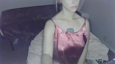 violet_winter97 online show from 12-13-24, 02:54