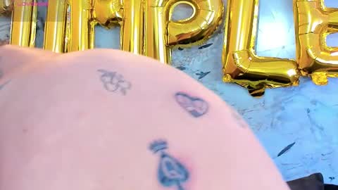 Violet  online show from 09-20-25, 03:57