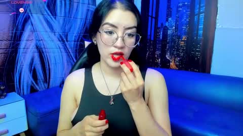 Snapshot of violeta_diazz chatting on 02-12-25, 09:22 online show from 02-12-25, 09:22