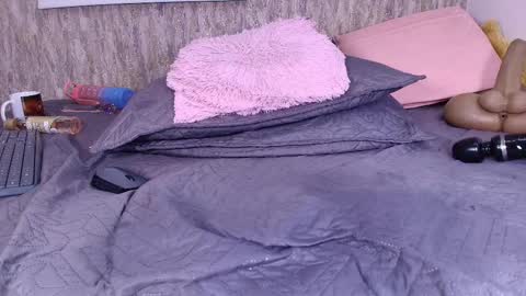 violeta london online show from 02-21-25, 09:13