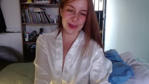 Snapshot of violeta_peter69 chatting on 07-11-26, 09:38 Violeta Peter online show from 07-11-26, 09:38