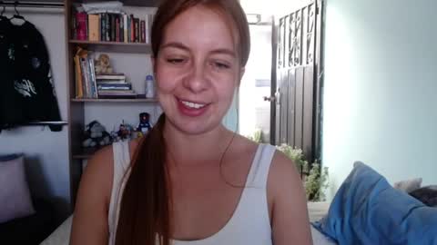 Snapshot of violeta_peter69 chatting on 07-28-26, 09:36 Violeta Peter online show from 07-28-26, 09:36