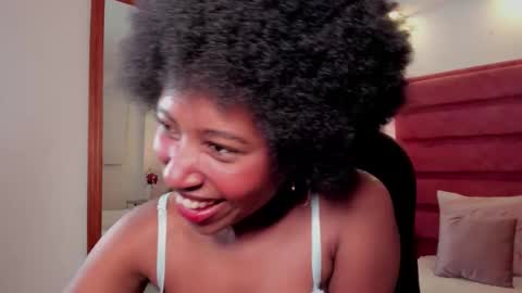 Violeta Ruiz online show from 11-05-25, 11:54