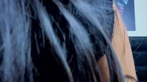 Snapshot of violetabliss1 chatting on 01-11-26, 01:38 VioletaBliss online show from 01-11-26, 01:38