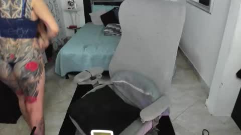 Snapshot of violetacrow chatting on 03-15-26, 05:24 Violeta online show from 03-15-26, 05:24