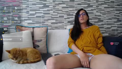 Snapshot of violetagomez_co chatting on 10-04-25, 02:26 Violeta Gmez online show from 10-04-25, 02:26