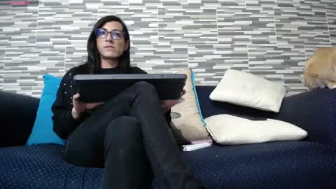 Snapshot of violetagomez_co chatting on 12-02-25, 10:38 Violeta Gmez online show from 12-02-25, 10:38