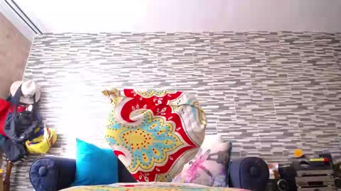 Snapshot of violetagomez_co chatting on 02-18-26, 02:13 Violeta Gmez online show from 02-18-26, 02:13