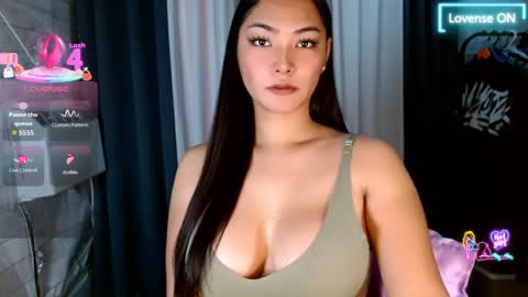 violet online show from 05-21-26, 12:17