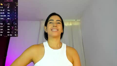 Violeta online show from 09-28-25, 01:16