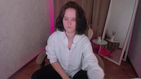 Violet online show from 11-05-25, 04:29