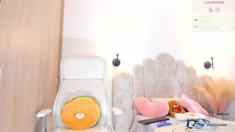 violeth___ online show from 01-12-25, 02:09