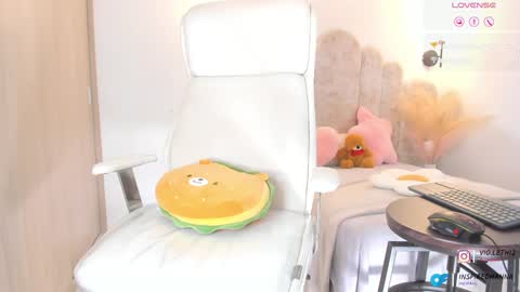 violeth___ online show from 02-01-25, 02:34