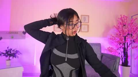 violetjonesx online show from 05-07-26, 11:37