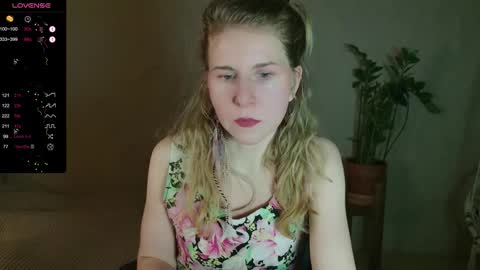 Snapshot of violetplath chatting on 01-16-26, 07:40 Violet next stream December 6 online show from 01-16-26, 07:40