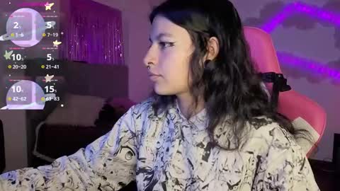 Snapshot of violetqs chatting on 02-10-26, 07:18 online show from 02-10-26, 07:18