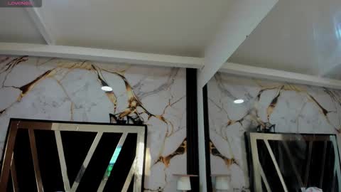 Violet Rose online show from 12-16-25, 09:31