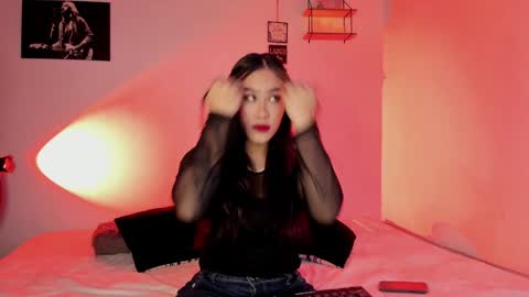 Snapshot of violetsalvatore chatting on 01-04-25, 06:19 Violet salvatore online show from 01-04-25, 06:19