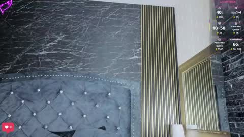 Snapshot of violett__golden chatting on 09-22-25, 10:39 ViolettGolden online show from 09-22-25, 10:39