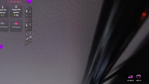 violett_brown9 online show from 07-04-26, 07:25