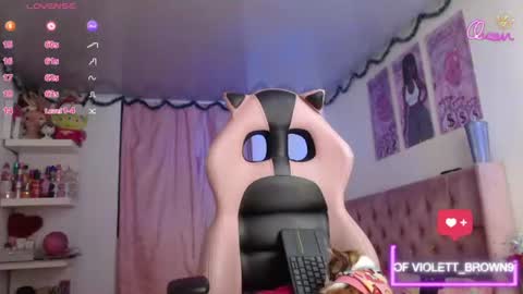 violett_brown9 online show from 07-31-26, 06:13
