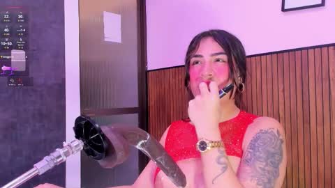 Snapshot of violett_collins_ chatting on 02-18-26, 11:33 Violett online show from 02-18-26, 11:33