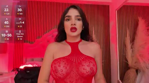 Snapshot of violett_hott_ chatting on 02-07-26, 01:04 violett_hott_ online show from 02-07-26, 01:04