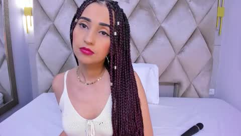 Violett  online show from 02-06-26, 08:12