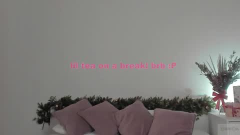 violetta_finch online show from 01-07-25, 11:16