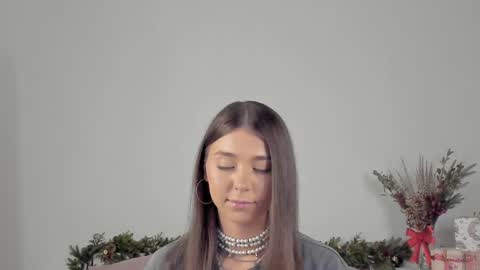 violetta_finch online show from 01-18-25, 08:20