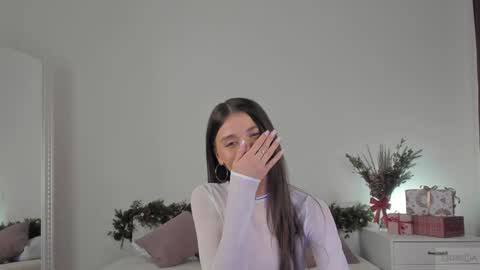 violetta_finch online show from 01-19-25, 05:18
