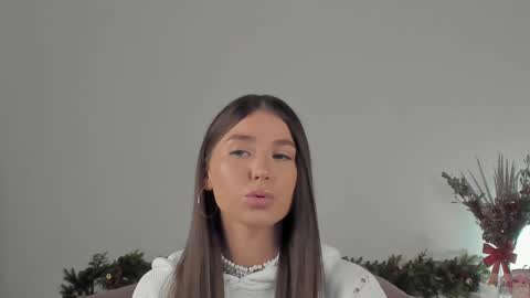 violetta_finch online show from 01-20-25, 08:19