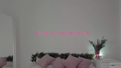 violetta_finch online show from 01-27-25, 11:32