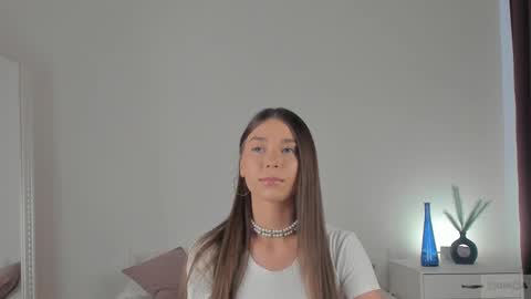 violetta_finch online show from 02-17-25, 10:18