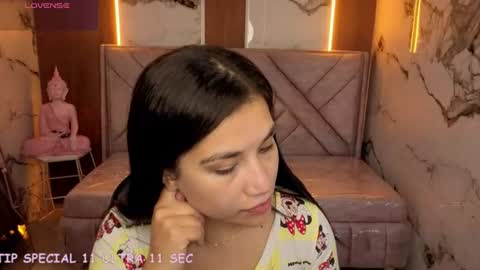 Snapshot of violetta_jhonson_v chatting on 08-04-26, 03:32 Violetta online show from 08-04-26, 03:32