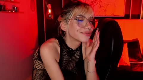 Violetta nur online show from 01-16-25, 09:05