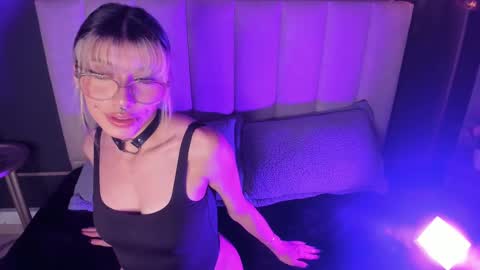 Violetta nur online show from 02-26-25, 05:20