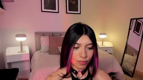 Violetta nur online show from 06-02-26, 09:28