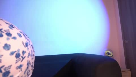 violetta independent model online show from 04-27-26, 03:04