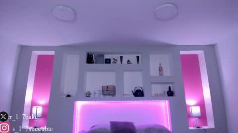 Snapshot of violettabaker1 chatting on 02-18-25, 10:25 ViolettaBaker online show from 02-18-25, 10:25