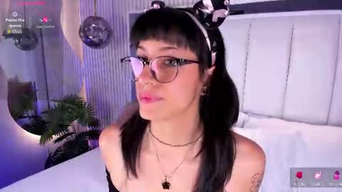 violettacolinss online show from 06-27-26, 12:22