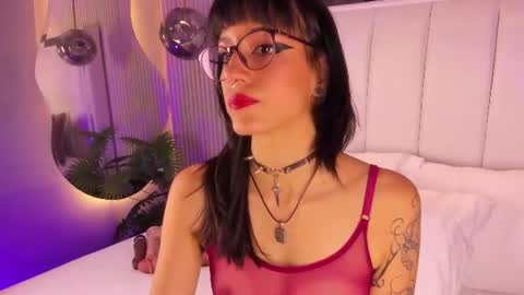 violettacolinss online show from 07-01-26, 11:34