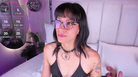 violettacolinss online show from 07-28-26, 03:21