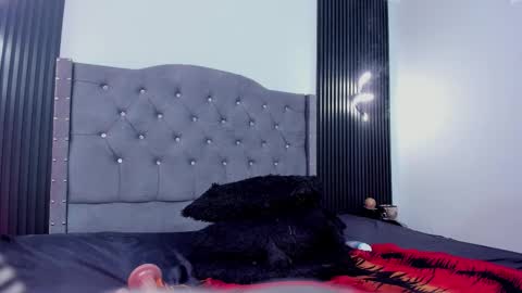 Violetta  online show from 01-16-26, 04:27