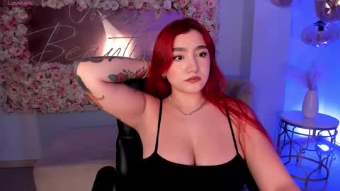 Violett Castel online show from 09-26-25, 07:40